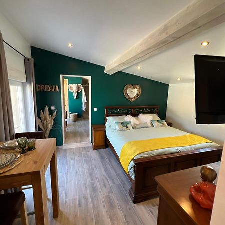 Lecrin Chambre D'Hote Spa Bellegarde  ภายนอก รูปภาพ