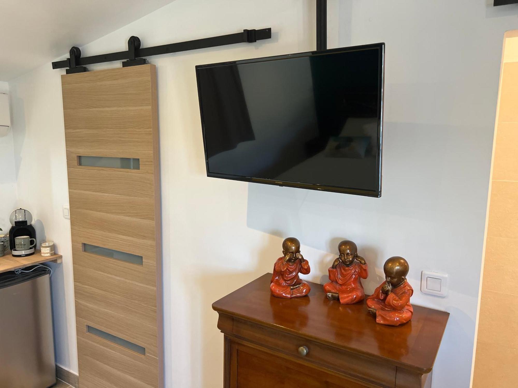 Lecrin Chambre D'Hote Spa Bellegarde  ภายนอก รูปภาพ