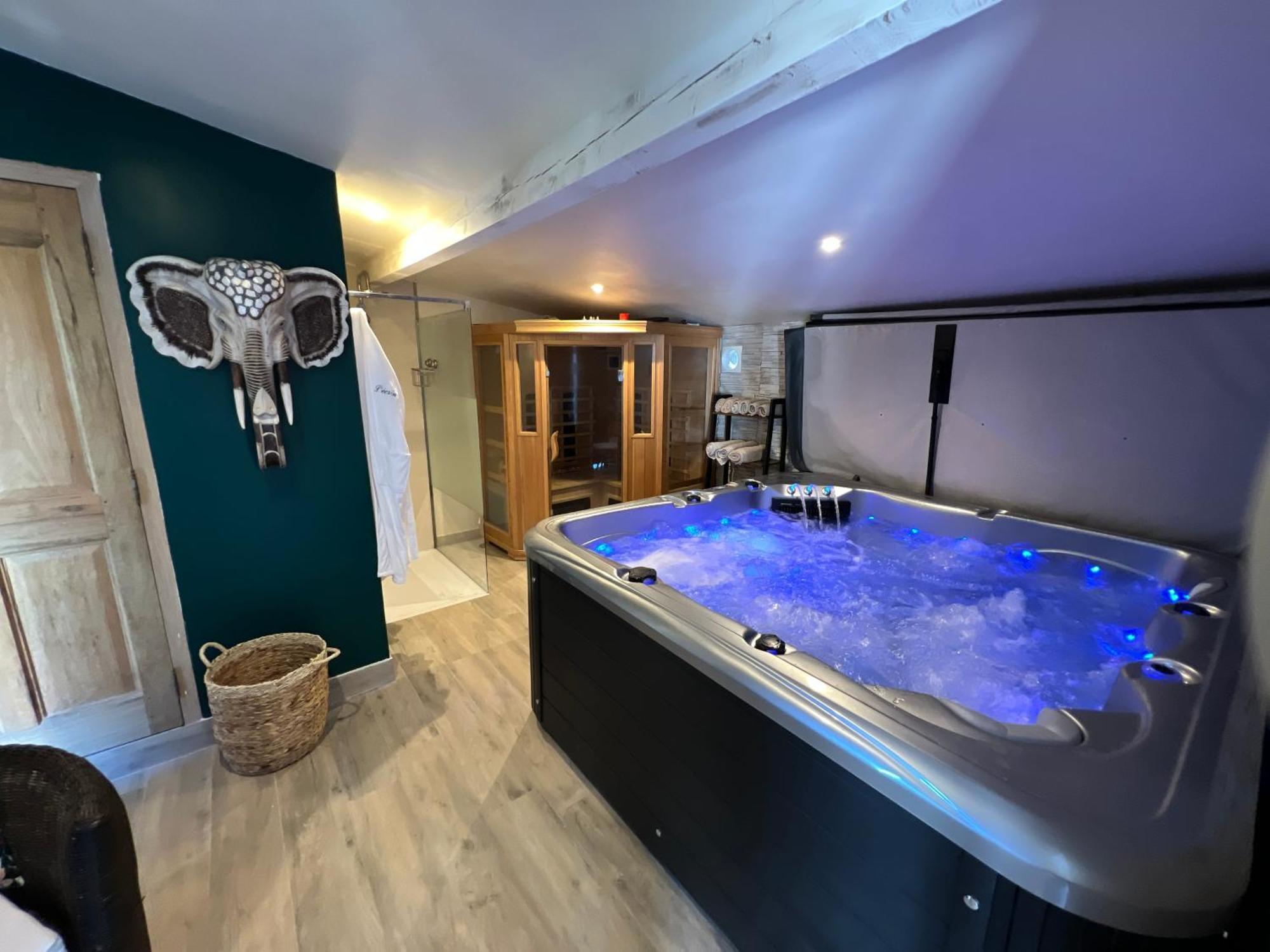 Lecrin Chambre D'Hote Spa Bellegarde  ภายนอก รูปภาพ